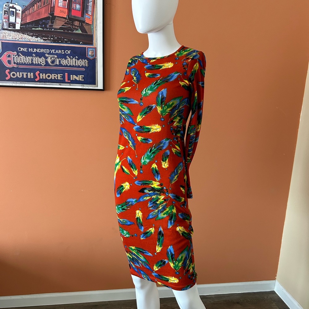 VINTAGE INDULGENCE LONDON red patterned body con sweater dress